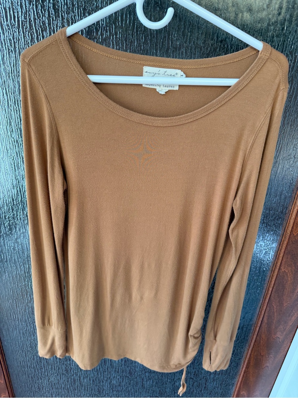 Evy’s Tree Layering Leaves Top L Camel Brown Ruched Side Tie
